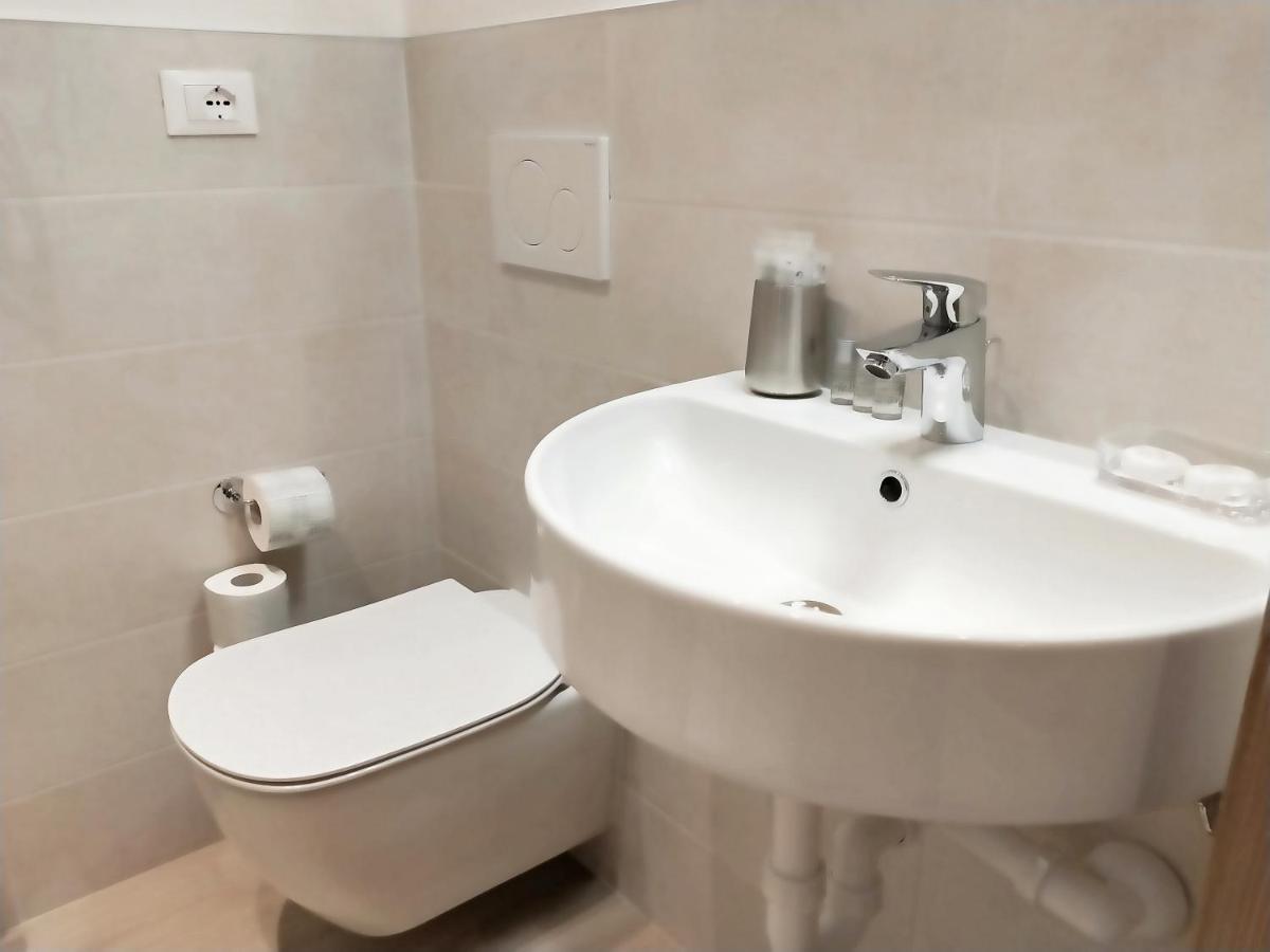 Via Poma Rooms 베로나 외부 사진